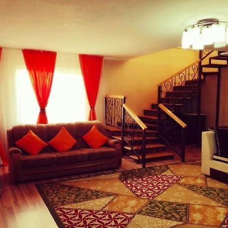 Jasmin Hotel Karakol Kültér fotó